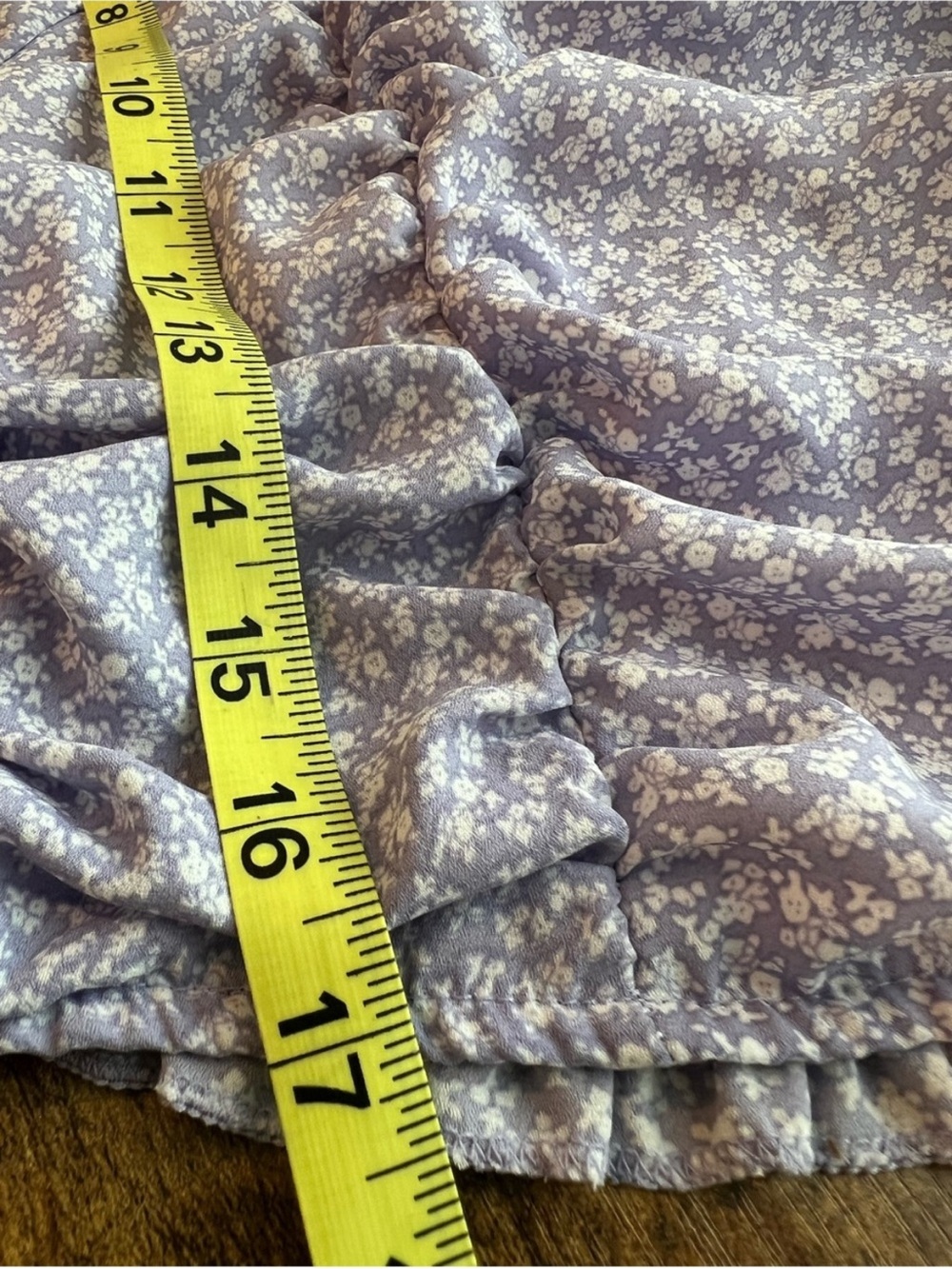 Altar’d State Lavender Ruched Floral Puff Sleeve Smocked Crop Top Medium - Picture 6 of 10